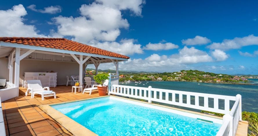 Bed & Rum Blue Lagoon piscine Martinique