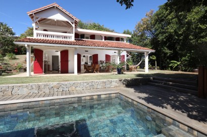 Location villa luxe piscine Martinique Bed & Rum de Pointe Savane